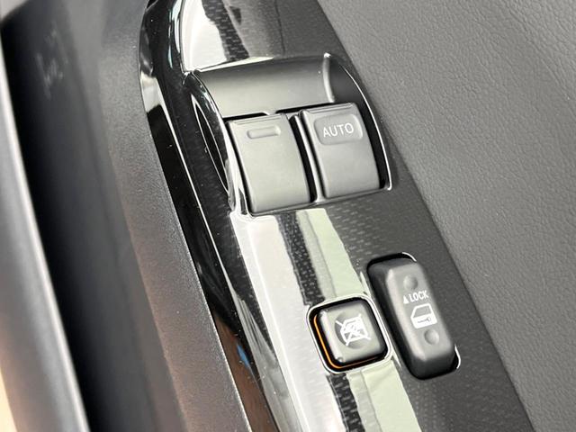 ハイエースバン ロングスーパーＧＬ　ダークプライムＳ　ＢＩＧ－Ｘ１１インチナビ　パノラミックビューモニター　禁煙車　アクセサリーコンセント　デジタルインナーミラー　両側電動ドア　ＬＥＤヘッドライト　ドライブレコーダー　ＥＴＣ　Ｂｌｕｅｔｏｏｔｈ　フルセグ（42枚目）