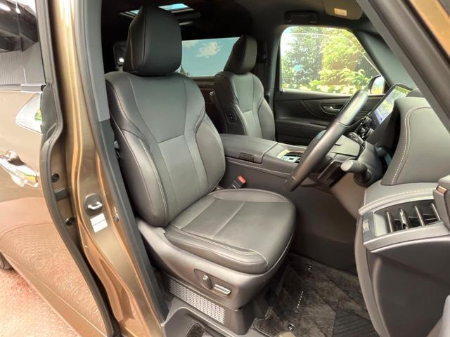 アルファードハイブリッド Ｚ　左右独立ムーンルーフ　１３．２型フリップダウンモニター　トヨタチームメイト　デジタルインナーミラー　カラーヘッドアップディスプレイ　トヨタセーフティセンス　禁煙車　ブラインドスポットモニター（8枚目）