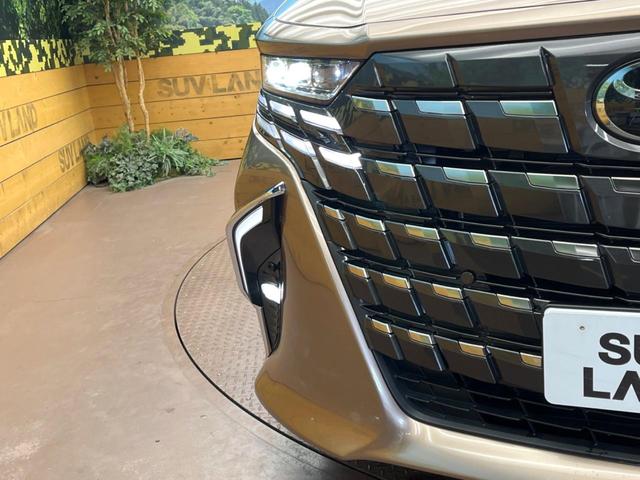 アルファードハイブリッド Ｚ　左右独立ムーンルーフ　１３．２型フリップダウンモニター　トヨタチームメイト　デジタルインナーミラー　カラーヘッドアップディスプレイ　トヨタセーフティセンス　禁煙車　ブラインドスポットモニター（13枚目）