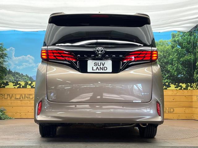 アルファードハイブリッド Ｚ　左右独立ムーンルーフ　１３．２型フリップダウンモニター　トヨタチームメイト　デジタルインナーミラー　カラーヘッドアップディスプレイ　トヨタセーフティセンス　禁煙車　ブラインドスポットモニター（16枚目）