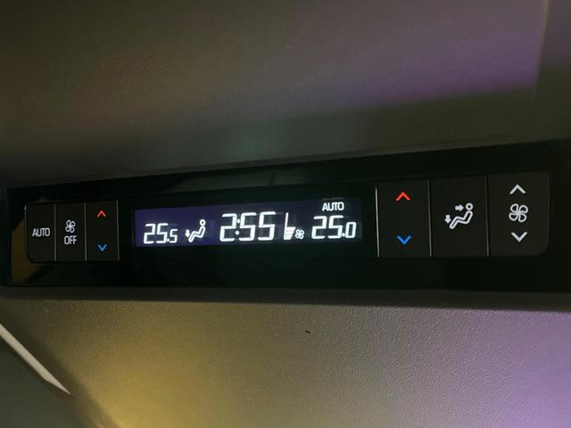 アルファードハイブリッド Ｚ　左右独立ムーンルーフ　１３．２型フリップダウンモニター　トヨタチームメイト　デジタルインナーミラー　カラーヘッドアップディスプレイ　トヨタセーフティセンス　禁煙車　ブラインドスポットモニター（47枚目）