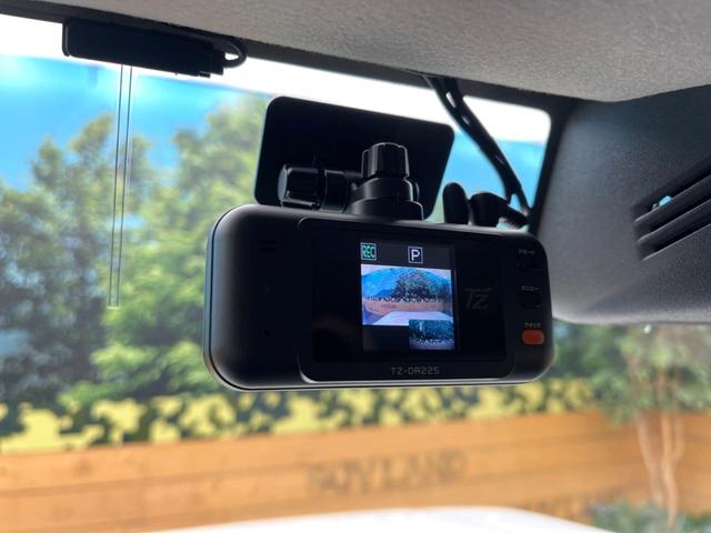 �y�h���C�u���R�[�_�[�z�h���C�u���R�[�_�[�����I���s���͂������A������^�]�⎖�̂ɑ��������ہA�f���ŋL�^���A����̃��X�N�ɔ����܂��B���L�^�p�r�c�J�[�h�͂��q�l�����g�ł��������������K�v������܂��B