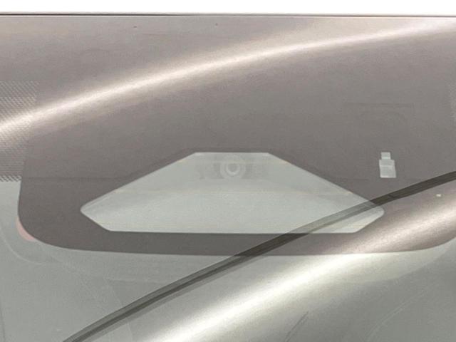 ＬＢＸ エレガント　レクサスチームメイト　ドライブレコーダー　９．８型ディスプレイオーディオ　パノラミックビューモニター　ブラインドスポットモニター　禁煙車　セーフティシステムプラス　シートヒーター　フルセグ（5枚目）