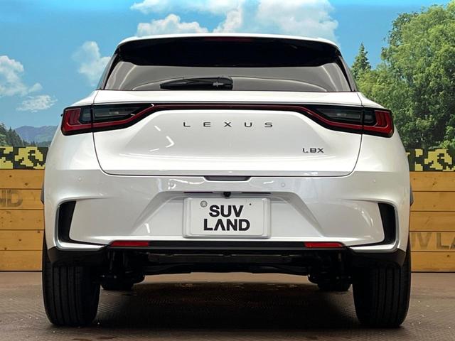 ＬＢＸ エレガント　レクサスチームメイト　ドライブレコーダー　９．８型ディスプレイオーディオ　パノラミックビューモニター　ブラインドスポットモニター　禁煙車　セーフティシステムプラス　シートヒーター　フルセグ（15枚目）