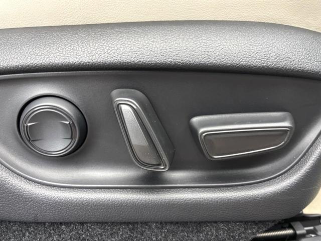 ＬＢＸ エレガント　レクサスチームメイト　ドライブレコーダー　９．８型ディスプレイオーディオ　パノラミックビューモニター　ブラインドスポットモニター　禁煙車　セーフティシステムプラス　シートヒーター　フルセグ（37枚目）