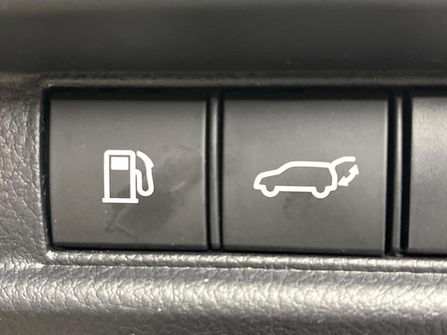 ＬＢＸ エレガント　レクサスチームメイト　ドライブレコーダー　９．８型ディスプレイオーディオ　パノラミックビューモニター　ブラインドスポットモニター　禁煙車　セーフティシステムプラス　シートヒーター　フルセグ（44枚目）