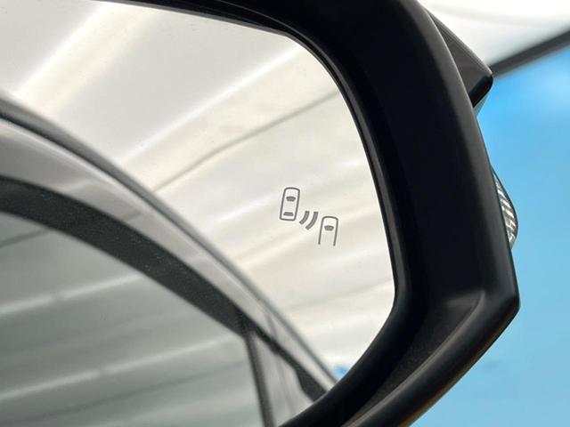 �y�u���C���h�X�|�b�g���j�^�[�z���s���A�h�A�~���[�̎��p�ɂȂ�₷���ӏ��Ɍ㑱�Ԃ��ڋ߂���ƃT�C�h�~���[�̃����Y�Ɍx����\���I�h���C�o�[�ɒ��ӊ��N�����Ă���܂��B