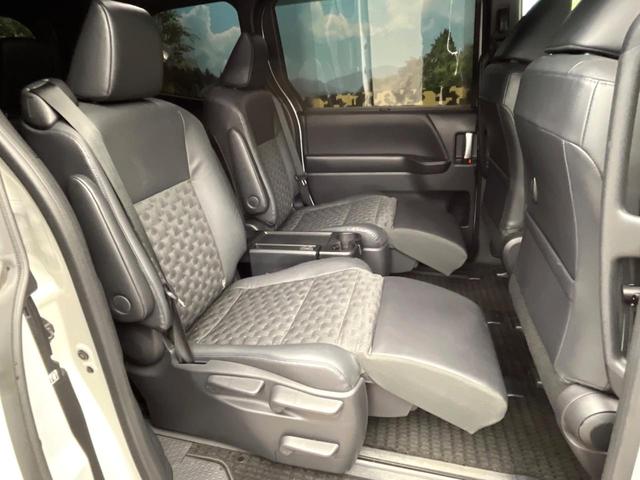 ヴォクシー Ｓ－Ｚ　快適利便ＰＫＧ　全周囲カメラ　純正１０．５型ナビ　トヨタチームメイト　両側電動ドア　セーフティセンス　レーダークルーズ　前中席シートヒーター　電動バックドア　ＣＤ／ＤＶＤデッキ　ＨＤＭＩ　ＥＴＣ（10枚目）