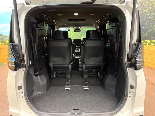 ヴォクシー Ｓ－Ｚ　快適利便ＰＫＧ　全周囲カメラ　純正１０．５型ナビ　トヨタチームメイト　両側電動ドア　セーフティセンス　レーダークルーズ　前中席シートヒーター　電動バックドア　ＣＤ／ＤＶＤデッキ　ＨＤＭＩ　ＥＴＣ（11枚目）