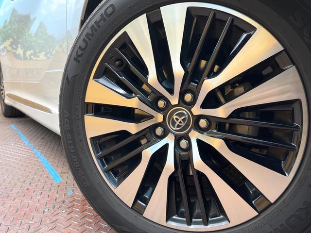 アルファード ２．５Ｓ　Ｃパッケージ　サンルーフ　モデリスタエアロ　１２．８型フリップダウン　ＢＩＧ－Ｘ１１型ナビ　デジタルミラー　両側電動ドア　カーアロマ　バックカメラ　電動リアゲート　シートベンチレーション　ドラレコ（15枚目）