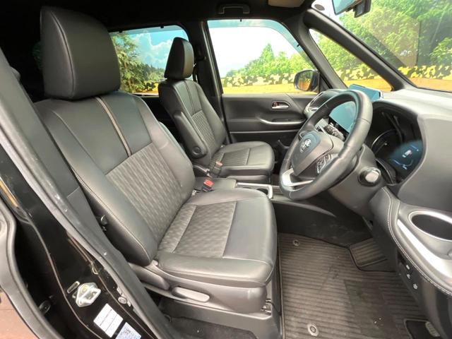 ノア ハイブリッドＳ－Ｚ　モデリスタ　快適利便パッケージ　後席モニター　バックカメラ　１００Ｖ電源　衝突被害軽減システム　レーダークルーズ　禁煙車　電動リアゲート　ハーフレザーシート　ドラレコ　コーナーセンサー　スマートキー（8枚目）