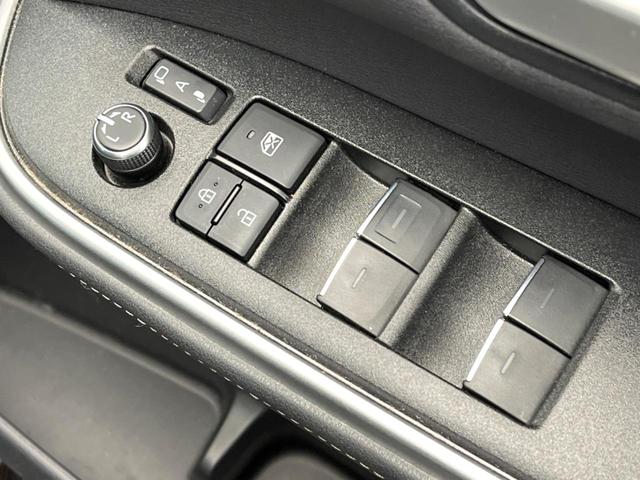 ノア ハイブリッドＳ－Ｚ　モデリスタ　快適利便パッケージ　後席モニター　バックカメラ　１００Ｖ電源　衝突被害軽減システム　レーダークルーズ　禁煙車　電動リアゲート　ハーフレザーシート　ドラレコ　コーナーセンサー　スマートキー（49枚目）