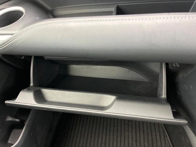 ノア ハイブリッドＳ－Ｚ　モデリスタ　快適利便パッケージ　後席モニター　バックカメラ　１００Ｖ電源　衝突被害軽減システム　レーダークルーズ　禁煙車　電動リアゲート　ハーフレザーシート　ドラレコ　コーナーセンサー　スマートキー（72枚目）