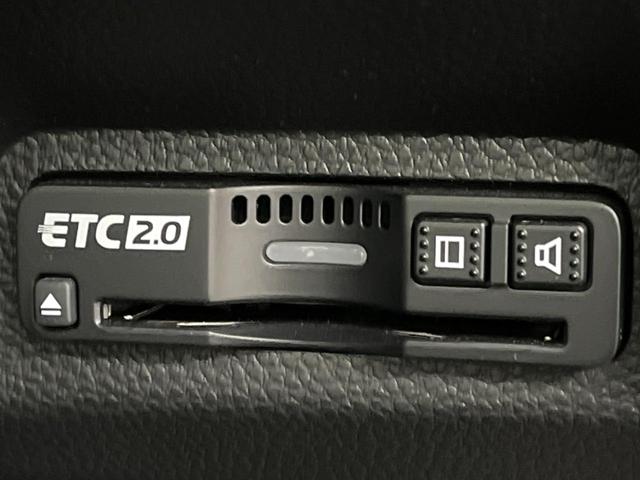 ヴェゼル ｅ：ＨＥＶ　Ｚ・ＰＬａＹパッケージ　パノラマルーフ　純正９型ナビ　全周囲カメラ　ホンダセンシング　ツートンルーフ　ブラインドスポットモニター　ハンズフリーパワーバックドア　ＬＥＤヘッドライト　ハーフレザーシート　シートヒーター（46枚目）