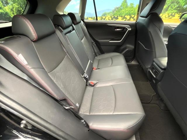 ＲＡＶ４ アドベンチャー　オフロードパッケージＩＩ　純正９型ナビ　全周囲カメラ　トヨタセーフティセンス　デジタルインナーミラー　ブラインドスポットモニター　シートベンチレーション　合皮シート　ＬＥＤヘッドライト　前席パワーシート　シートメモリー（9枚目）