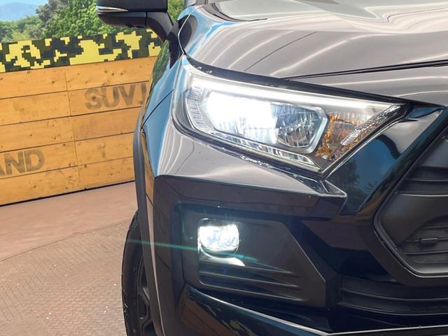 ＲＡＶ４ アドベンチャー　オフロードパッケージＩＩ　純正９型ナビ　全周囲カメラ　トヨタセーフティセンス　デジタルインナーミラー　ブラインドスポットモニター　シートベンチレーション　合皮シート　ＬＥＤヘッドライト　前席パワーシート　シートメモリー（12枚目）