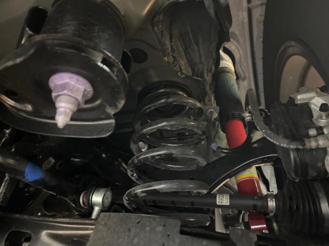 ＲＡＶ４ アドベンチャー　オフロードパッケージＩＩ　純正９型ナビ　全周囲カメラ　トヨタセーフティセンス　デジタルインナーミラー　ブラインドスポットモニター　シートベンチレーション　合皮シート　ＬＥＤヘッドライト　前席パワーシート　シートメモリー（33枚目）