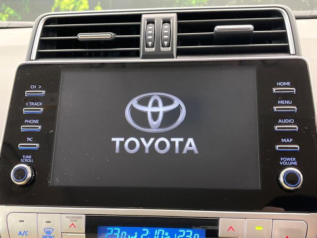 �y���[�J�[�����i�r�z�C���e���A�ɗn�����ރX�^�C���b�V���ȁu��p�݌v�v���[�J�[�i�r�𑕔��􎋔F���⑀�쐫�ȂǊ�{���\�ɂ��D��A���㎿�ȃJ�[���C�t�����y���݂��������܂��B