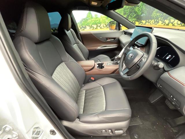 ハリアー Ｇ　モデリスタエアロ　純正１２．３型ナビ　バックカメラ　デジタルインナーミラー　ブラインドスポットモニター　トヨタセーフティセンス　パワーバックドア　ハーフレザーシート　ＬＥＤヘッドライト　レーンキープ（8枚目）