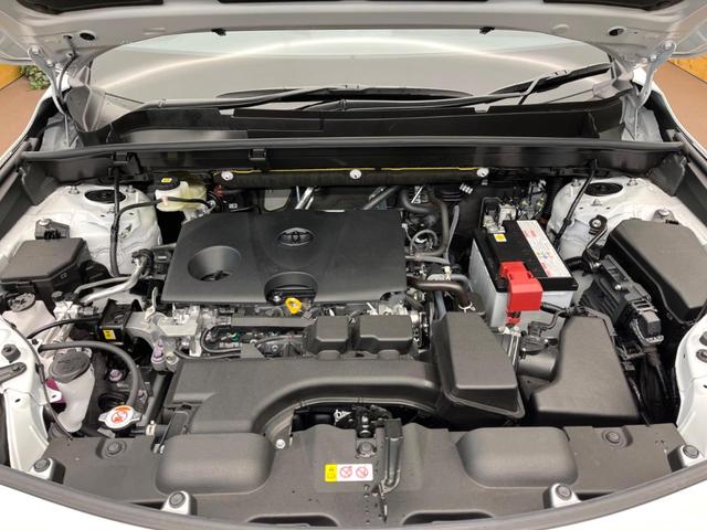 ハリアー Ｇ　モデリスタエアロ　純正１２．３型ナビ　バックカメラ　デジタルインナーミラー　ブラインドスポットモニター　トヨタセーフティセンス　パワーバックドア　ハーフレザーシート　ＬＥＤヘッドライト　レーンキープ（18枚目）