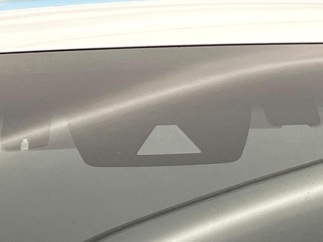 ハリアー Ｇ　モデリスタエアロ　純正１２．３型ナビ　バックカメラ　デジタルインナーミラー　ブラインドスポットモニター　トヨタセーフティセンス　パワーバックドア　ハーフレザーシート　ＬＥＤヘッドライト　レーンキープ（21枚目）