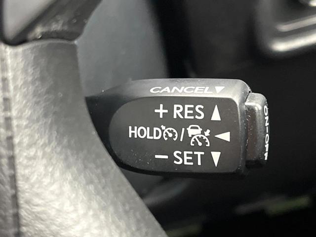 �y���[�_�[�N���[�Y�R���g���[���z�������H�ł̒��������s���y�ɁI�I�����ő��x��ۂN���[�Y�R���g���[�����A�Փˌy���V�X�e���ƘA�g���A�O���̎ԗ������m���ĎԊԂ�ۂ悤�ɑ��x���߂��Ă���܂��I�I