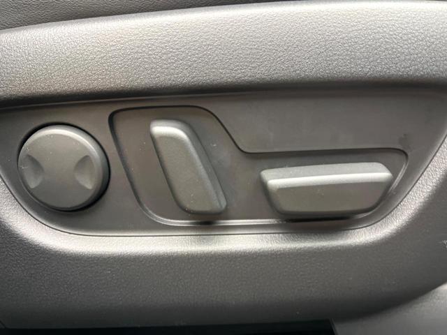 ＣＸ－６０ ２５Ｓ　エクスクルーシブモード　１２．３インチマツダコネクトナビ　全周囲カメラ　ＢＯＳＥサウンドシステム　禁煙車　ブラインドスポットモニター　メモリー機能付きパワーシート　全席シートヒーター　フルセグ　Ｂｌｕｅｔｏｏｔｈ　ＥＴＣ（38枚目）