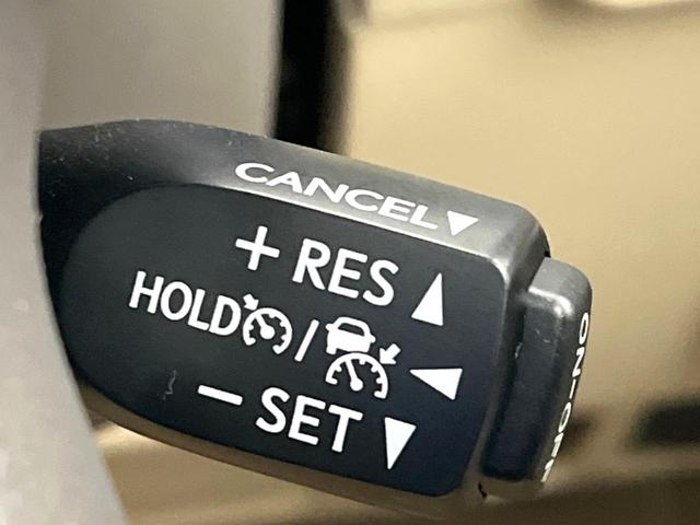 ランドクルーザープラド ＴＸ　Ｌパッケージ　マットブラックエディション　サンルーフ　７人乗り　純正９インチディスプレイオーディオ　全周囲カメラ　ブラインドスポットモニター　シートベンチレーション　ベージュ革シート　ＬＥＤヘッドライト　純正１８インチアルミホイール　ＥＴＣ（44枚目）