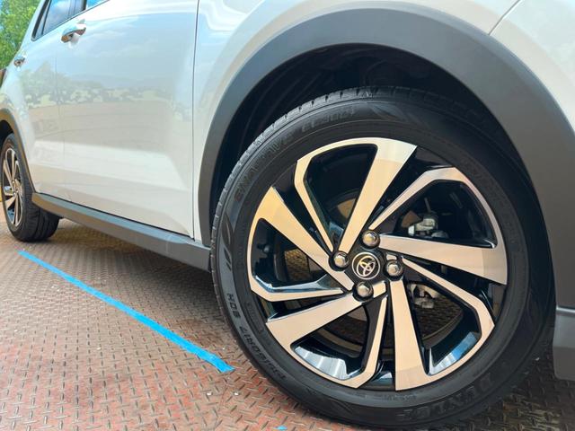 ライズ Ｚ　ＳＤナビ　全周囲カメラ　スマートアシスト　禁煙車　前席シートヒーター　レーダークルーズ　ＬＥＤヘッドライト　純正１７インチアルミホイール　クリアランスソナー　アイドリングストップ　Ｂｌｕｅｔｏｏｔｈ（13枚目）