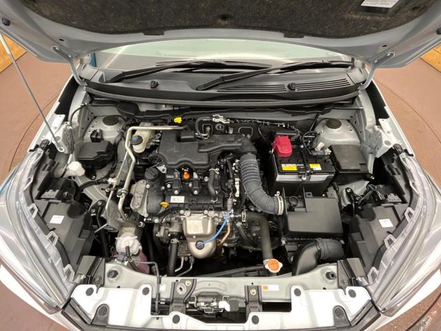 ライズ Ｚ　ＳＤナビ　全周囲カメラ　スマートアシスト　禁煙車　前席シートヒーター　レーダークルーズ　ＬＥＤヘッドライト　純正１７インチアルミホイール　クリアランスソナー　アイドリングストップ　Ｂｌｕｅｔｏｏｔｈ（18枚目）