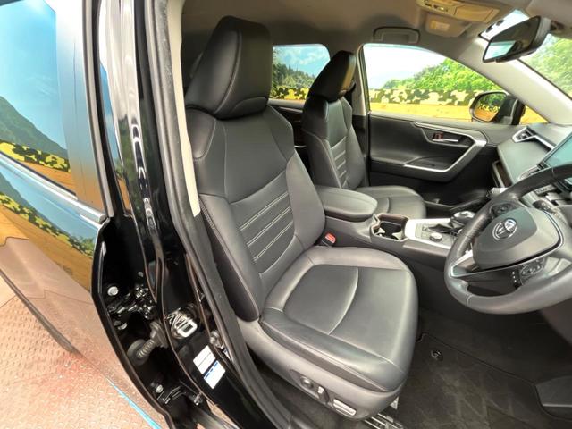 �y���烌�U�[�V�[�g�z����̂ӂ���肪�e�ՂŃ����e�i���X�����ȒP�ȁA�@�\���ɗD��鍇����v���̗p�����㎿�ȃV�[�g�ł��B����S�n���悭�A���������ӂ��S�n�ǂ��ԓ���Ԃ����o���Ă���܂��B