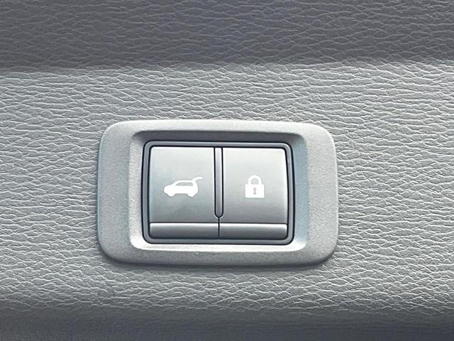 �y�n���Y�t���[�p���[�o�b�N�h�A�z���A�o���p�[�����ɑ�����o�����ꂷ�邾���Ńo�b�N�h�A�������ŊJ�����肪�ו��łӂ������Ă��鎞�ł����N���N�J���삪�s���܂��I