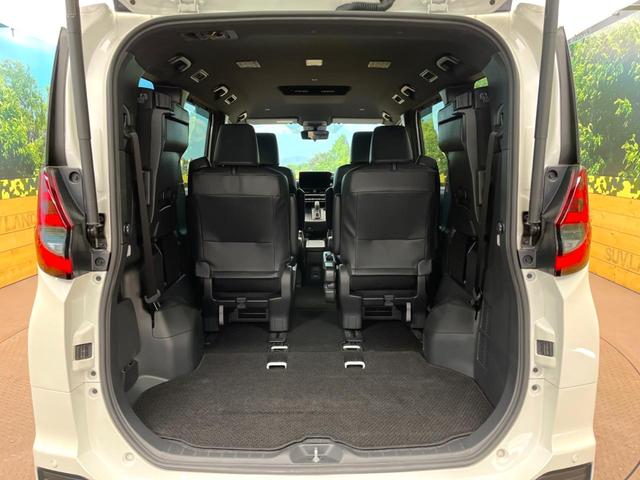 ノア ハイブリッドS-Z モデリスタエアロ 快適利便パッケージ 両側電動ドア SDナビ 全周囲カメラ 100V電源 衝突被害軽減システム レーダークルーズ 禁煙車 ハーフレザーシート コーナーセンサー スマートキー(11枚目)