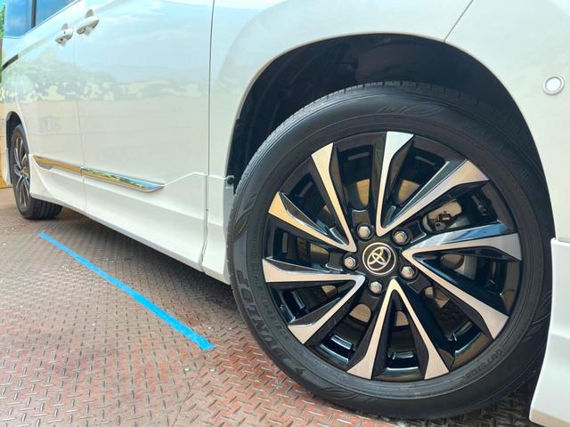 ノア ハイブリッドS-Z モデリスタエアロ 快適利便パッケージ 両側電動ドア SDナビ 全周囲カメラ 100V電源 衝突被害軽減システム レーダークルーズ 禁煙車 ハーフレザーシート コーナーセンサー スマートキー(14枚目)