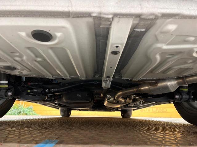 ノア ハイブリッドS-Z モデリスタエアロ 快適利便パッケージ 両側電動ドア SDナビ 全周囲カメラ 100V電源 衝突被害軽減システム レーダークルーズ 禁煙車 ハーフレザーシート コーナーセンサー スマートキー(19枚目)