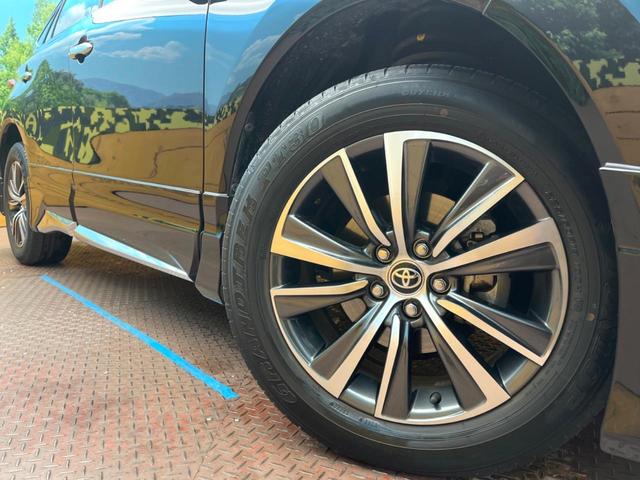 ハリアー Ｇ　モデリスタエアロ　８インチディスプレイオーディオ　バックカメラ　トヨタセーフティセンス　デジタルインナーミラー　運転席パワーシート　パワーバックドア　ＬＥＤヘッドライト　Ｂｌｕｅｔｏｏｔｈ　フルセグ（13枚目）