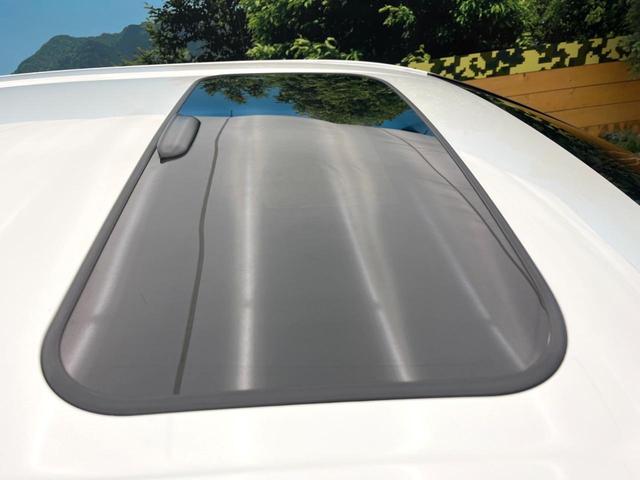 アルファード ２．５Ｓ　タイプゴールドＩＩＩ　ツインムーンルーフ　フリップダウンモニター　ＢＩＧ－Ｘ１１インチナビ　デジタルインナーミラー　ブラインドスポットモニター　禁煙車　トヨタセーフティセンス　両側電動ドア　ＬＥＤヘッドライト（42枚目）