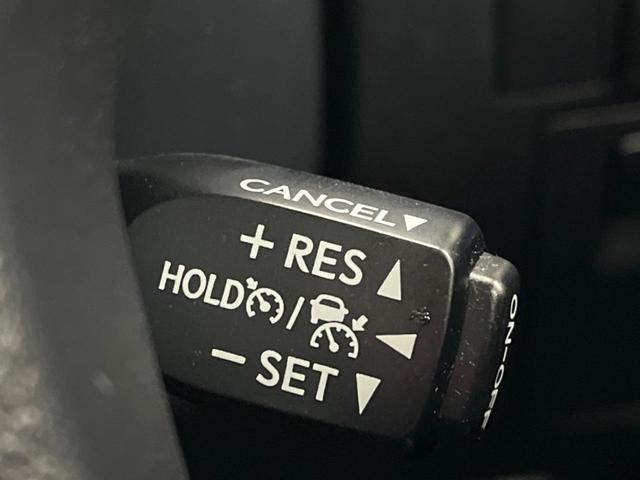 アルファード ２．５Ｓ　タイプゴールドＩＩＩ　ツインムーンルーフ　フリップダウンモニター　ＢＩＧ－Ｘ１１インチナビ　デジタルインナーミラー　ブラインドスポットモニター　禁煙車　トヨタセーフティセンス　両側電動ドア　ＬＥＤヘッドライト（55枚目）