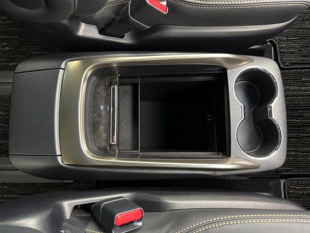 アルファード ２．５Ｓ　タイプゴールドＩＩＩ　ツインムーンルーフ　フリップダウンモニター　ＢＩＧ－Ｘ１１インチナビ　デジタルインナーミラー　ブラインドスポットモニター　禁煙車　トヨタセーフティセンス　両側電動ドア　ＬＥＤヘッドライト（63枚目）