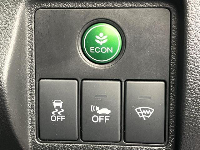 ヴェゼル ハイブリッドZ ホンダインターナビ バックカメラ 寒冷地仕様 ハーフレザーシート シートヒーター ドラレコ LEDヘッドライト ルーフレール ETC クルコン 純正17インチアルミ レーンアシスト オートライト(6枚目)