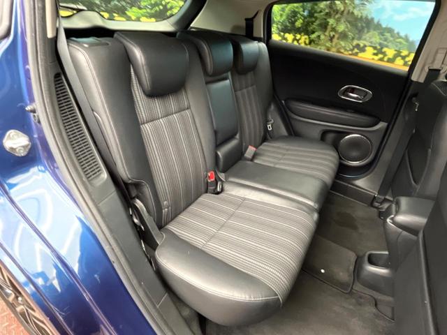 ヴェゼル ハイブリッドZ ホンダインターナビ バックカメラ 寒冷地仕様 ハーフレザーシート シートヒーター ドラレコ LEDヘッドライト ルーフレール ETC クルコン 純正17インチアルミ レーンアシスト オートライト(9枚目)