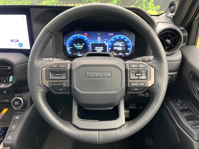 ランドクルーザー250 ZX サンルーフ 12.3インチディスプレイオーディオ 全周囲カメラ トヨタセーフティセンス 禁煙車 レーダークルーズ ブラインドスポットモニター デジタルインナーミラー パワーバックドア シートヒーター(11枚目)