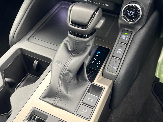 ランドクルーザー250 ZX サンルーフ 12.3インチディスプレイオーディオ 全周囲カメラ トヨタセーフティセンス 禁煙車 レーダークルーズ ブラインドスポットモニター デジタルインナーミラー パワーバックドア シートヒーター(62枚目)