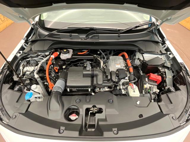 ヴェゼル ｅ：ＨＥＶ　Ｚ　９インチホンダコネクトナビ　全周囲カメラ　ホンダセンシング　ハンズフリーパワーバックドア　アダプティブクルーズコントロール　ブラインドスポットモニター　シートヒーター　ＬＥＤヘッドライト　ドラレコ（18枚目）