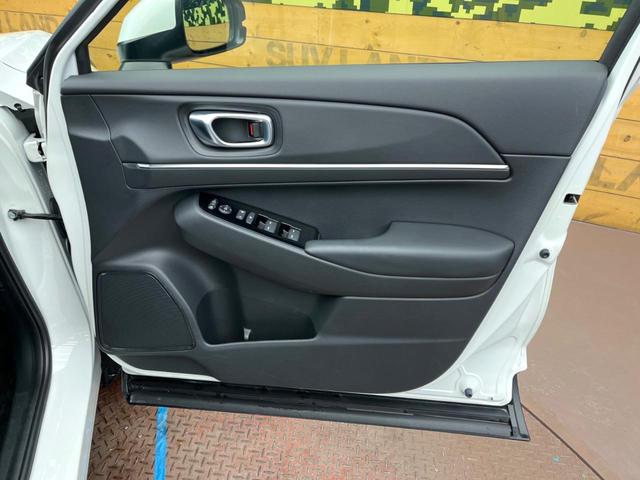 ヴェゼル ｅ：ＨＥＶ　Ｚ　９インチホンダコネクトナビ　全周囲カメラ　ホンダセンシング　ハンズフリーパワーバックドア　アダプティブクルーズコントロール　ブラインドスポットモニター　シートヒーター　ＬＥＤヘッドライト　ドラレコ（41枚目）