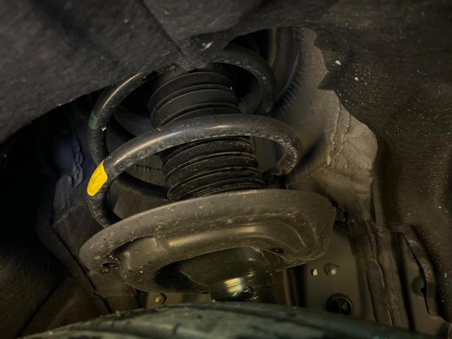 ヴェルファイアハイブリッド Ｚ　プレミア　ガラスルーフ　両側電動ドア　純正１４型ナビ　全周囲カメラ　１００Ｖ電源　デジタルインナーミラー　トヨタセーフティセンス　電動リアゲート　茶革シート　シートベンチレーション　リアシートエアコン（20枚目）