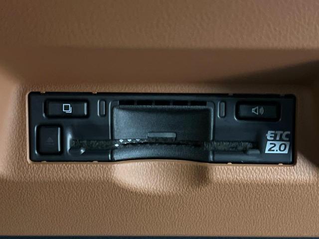 ヴェルファイアハイブリッド Ｚ　プレミア　ガラスルーフ　両側電動ドア　純正１４型ナビ　全周囲カメラ　１００Ｖ電源　デジタルインナーミラー　トヨタセーフティセンス　電動リアゲート　茶革シート　シートベンチレーション　リアシートエアコン（56枚目）