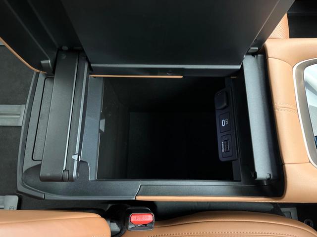 ヴェルファイアハイブリッド Ｚ　プレミア　ガラスルーフ　両側電動ドア　純正１４型ナビ　全周囲カメラ　１００Ｖ電源　デジタルインナーミラー　トヨタセーフティセンス　電動リアゲート　茶革シート　シートベンチレーション　リアシートエアコン（71枚目）