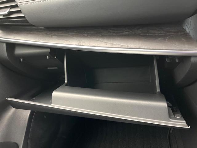 エクストレイル Ｇ　ｅ－４ＯＲＣＥ　ガラスルーフ　純正１２．３型ナビ　ツートーン　全周囲カメラ　ＢＯＳＥサウンド　電動リアゲート　シートヒーター　ブラインドスポットモニター　ドラレコ　コーナーセンサー　ＬＥＤヘッドライト　ルーフレール（68枚目）