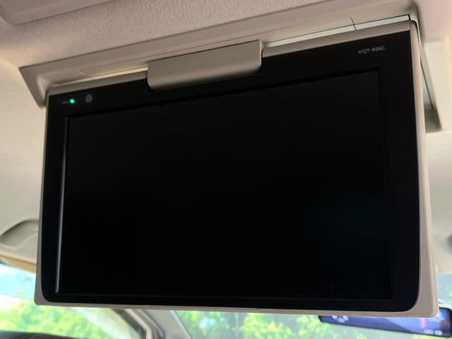 ヴォクシー ZS 煌II 12型フリップダウンモニター 10.5型純正ナビ デジタルインナーミラー 両側電動ドア トヨタセーフティセンス バックカメラ 車線逸脱警報 LEDヘッドライト ビルトインETC ドラレコ スマートキー(3枚目)